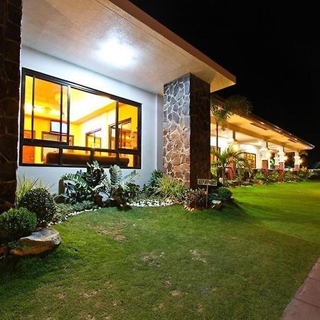 La Suena Brisa Beach Resort And Events Place Batangas Zewnętrze zdjęcie